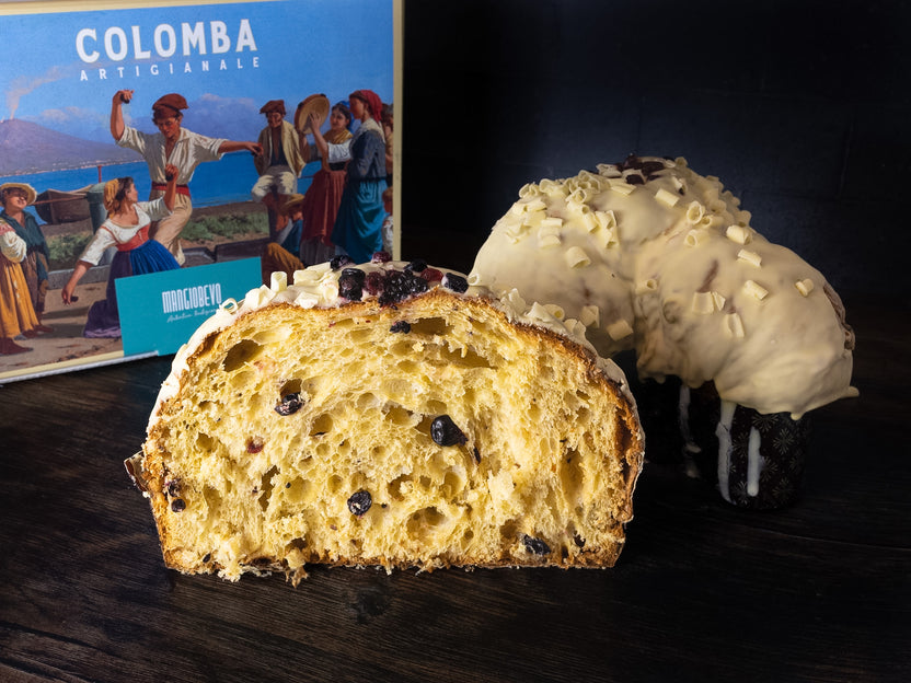 Colomba Fruits Rouges et Chocolat Blanc 750g Mangiobevo