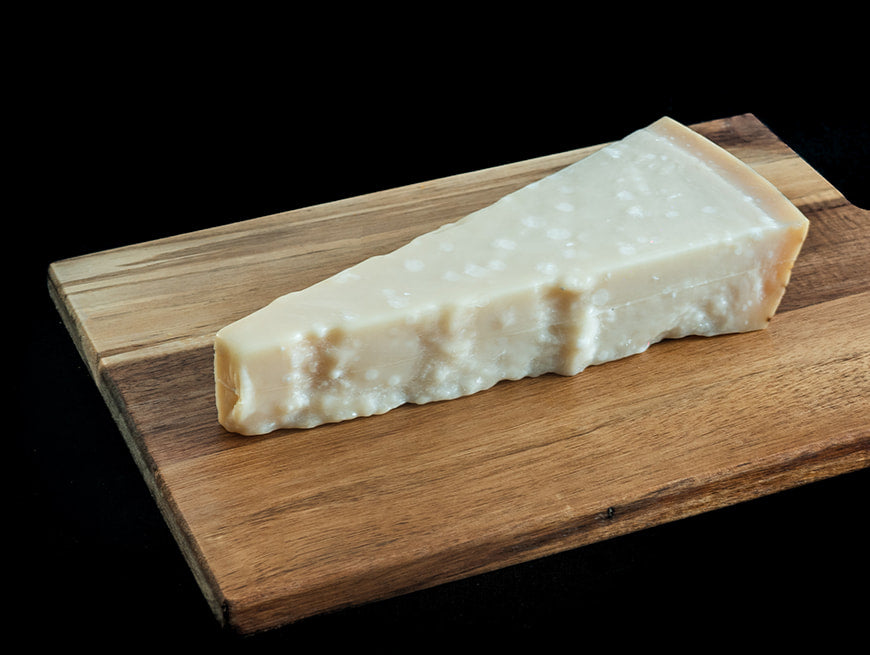 Parmesan de Vache Brune DOP 30 mois - Mangiobevo